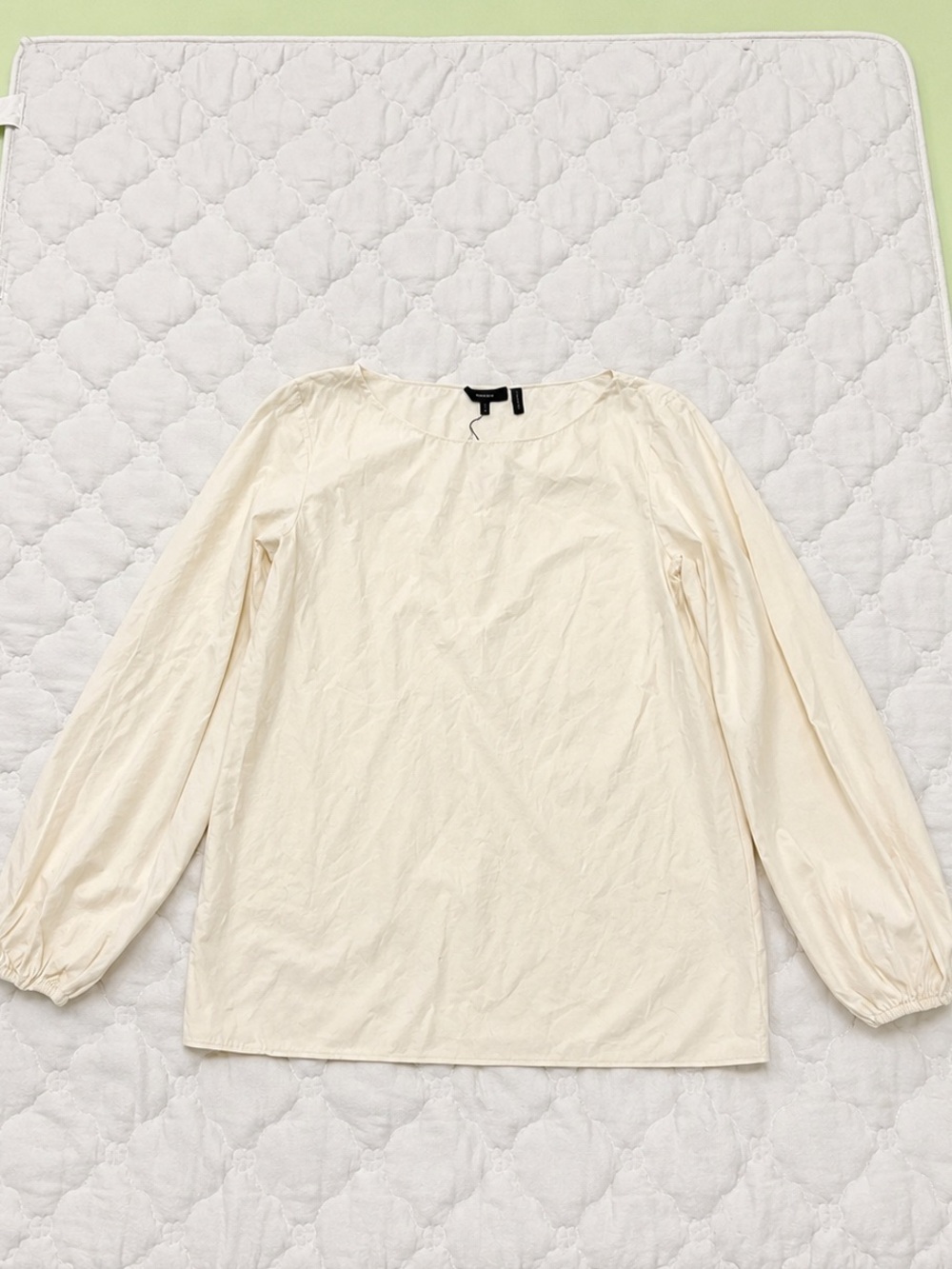 Theory White Long Sleeve Top size small